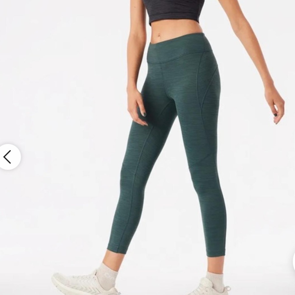 Outdoor Voices TechSweat 3/4 Leggings